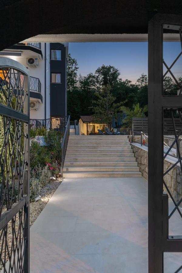 Piccola Villa Adriatic With A Swimming Pool, Grill, Children Playground Opatija Ičići Kültér fotó