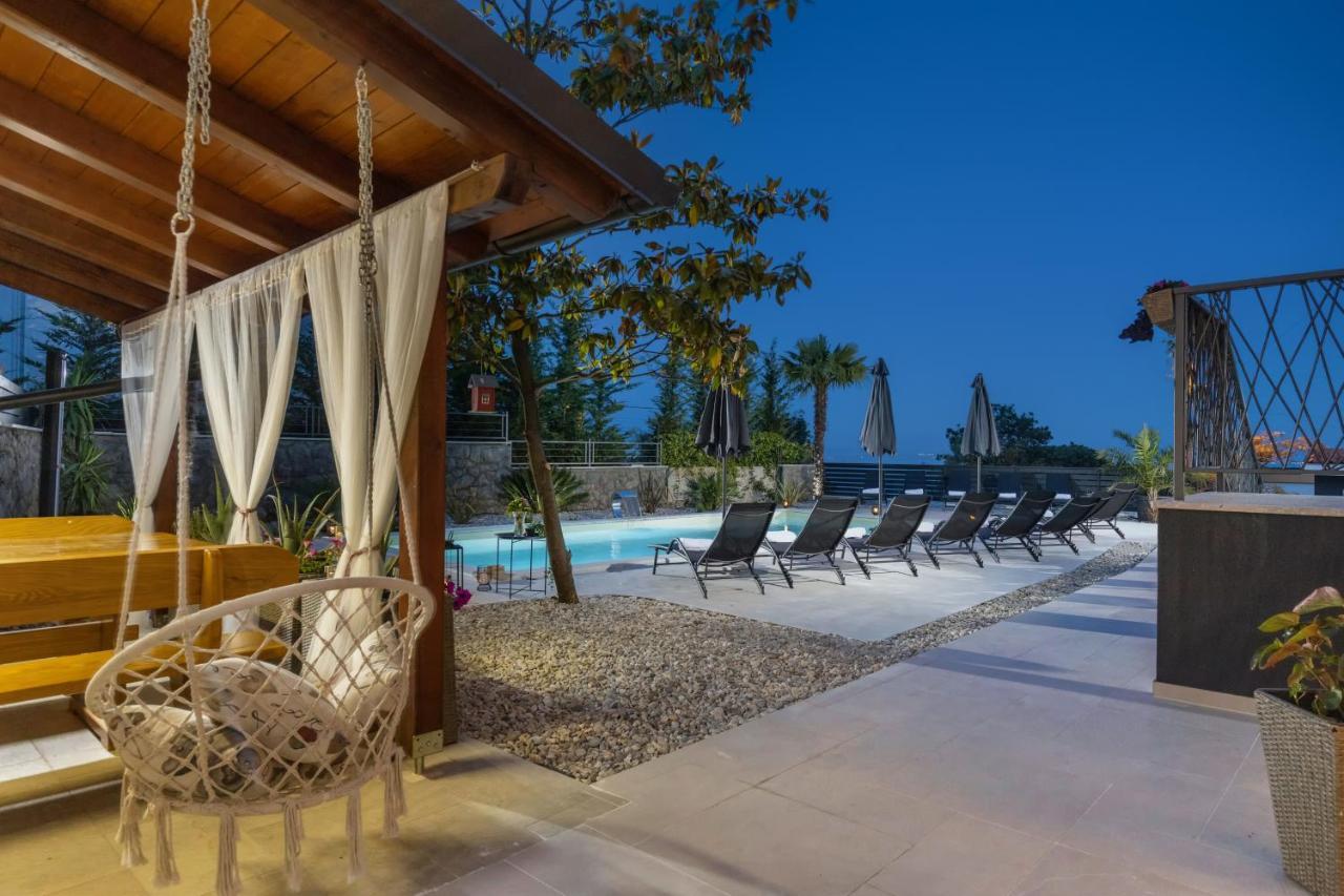Piccola Villa Adriatic With A Swimming Pool, Grill, Children Playground Opatija Ičići Kültér fotó
